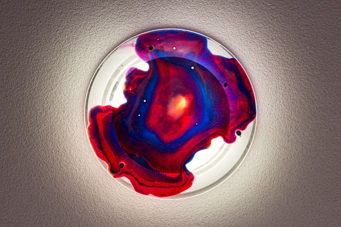 just the same as people trying to find there place in time so is the pigments  